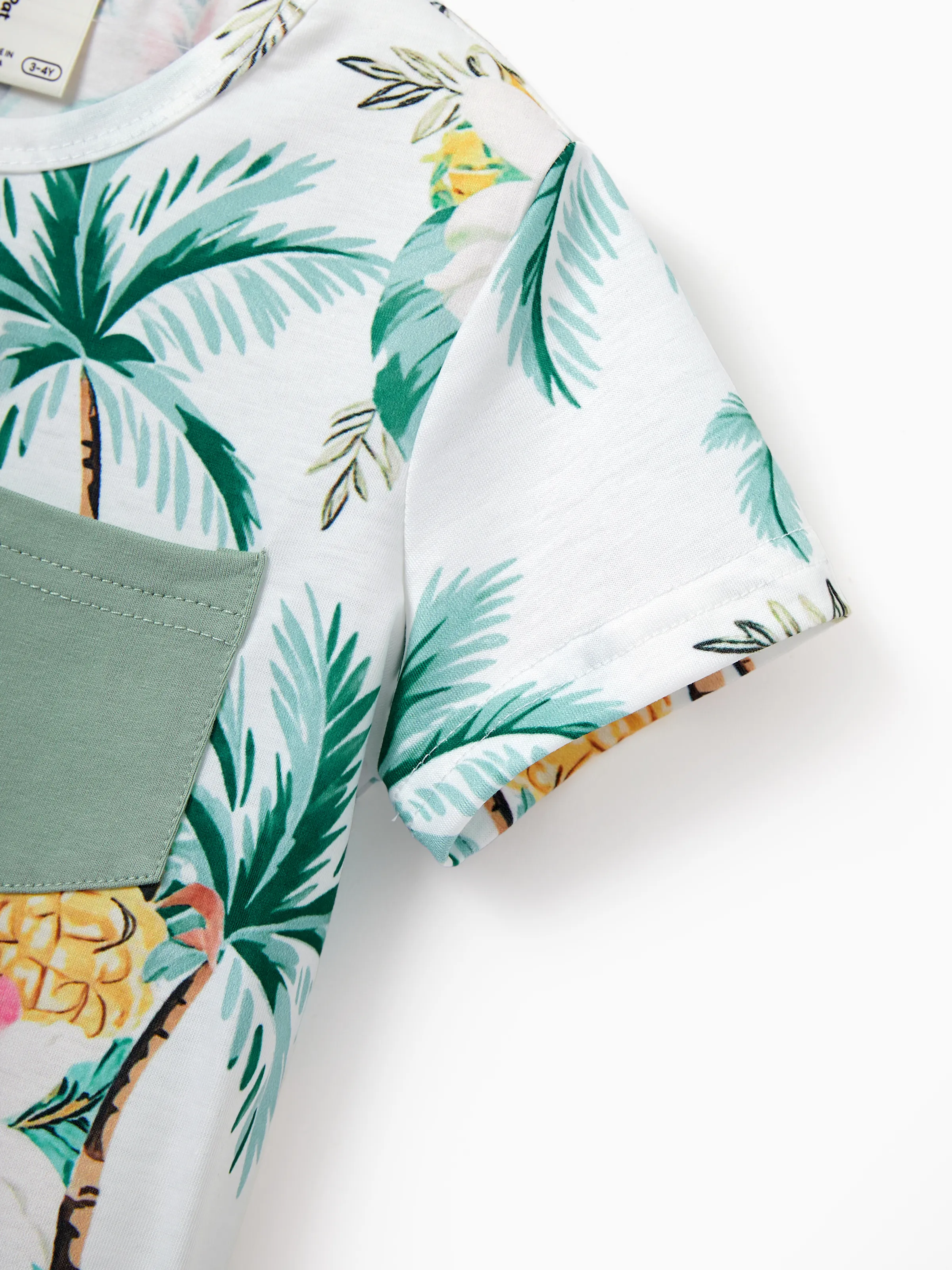 Family Matching Tropical Print Outfits Mommy & Me Tank Dress & Dad/Kids Cotton T-Shirt Set
Green - Image 27