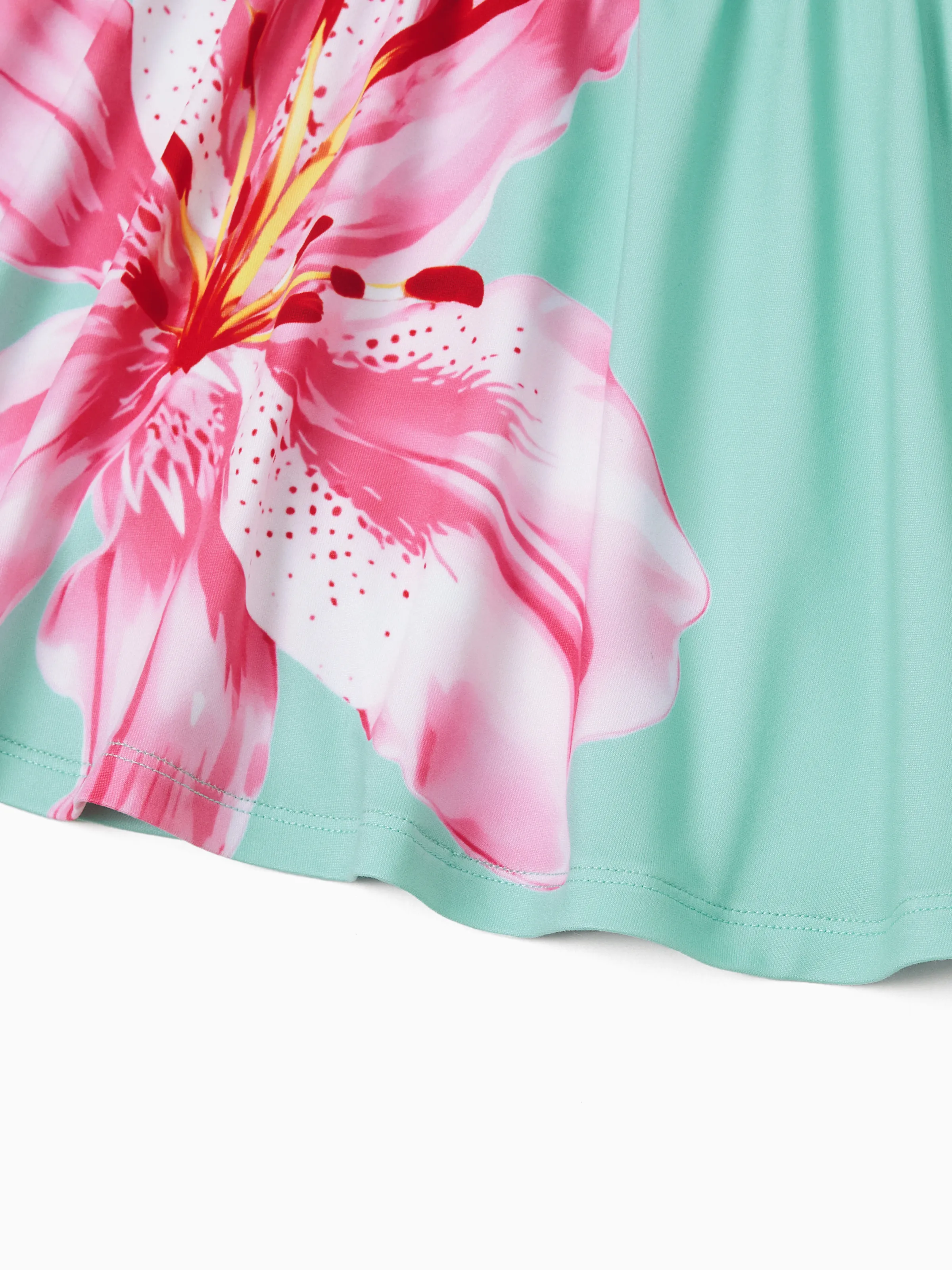 Mommy and Me Casual Flower Print Sleeveless Strappy Dresses Light Green - Image 16